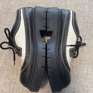 vintage black and white platform shoes